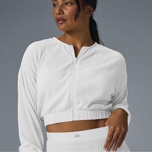 Alo White Cropped Plisse Jacket